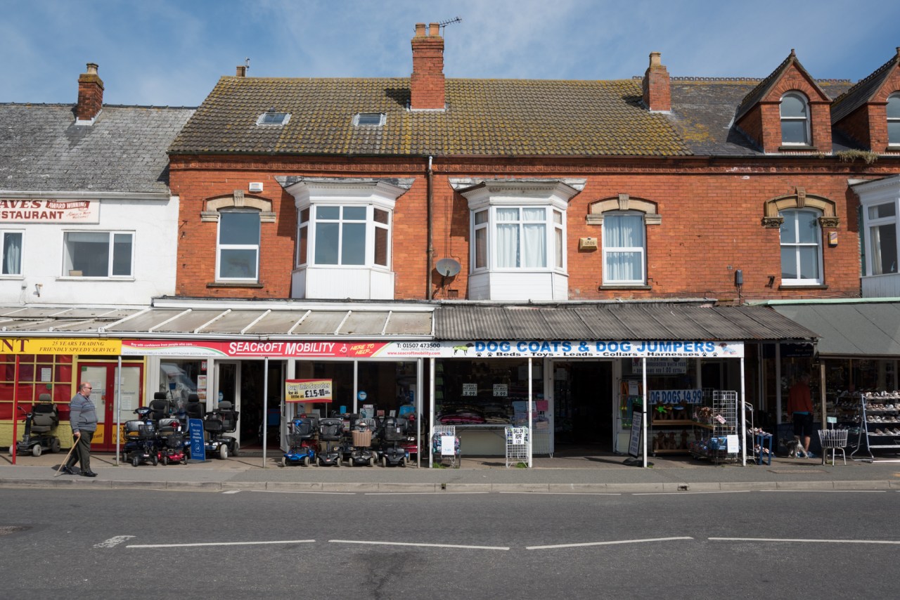 Dog Clothing Shop - Mablethorpe